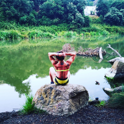 Pornovatas, Victor Bloom, Karyn Bayres 