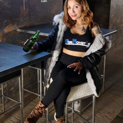 Pornovatas, Victor Bloom 